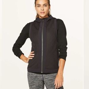 Lululemon vest with hood